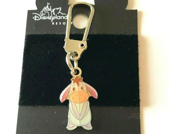 New Pink Eeyore Enamel Charm Zipper Pull Backpack Clip Cartoon TV Characters New Pink Eeyore Enamel Charm Zipper Pull Backpack Clip Cartoon TV Characters