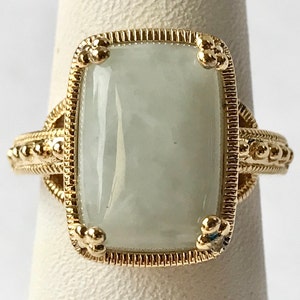 Vintage Gold Green Jade Cocktail Ring Size 6 7 8 9 10 Semiprecious Gemstone Plated Statement