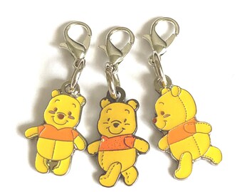 Vintage Winnie The Pooh Clip On Charms Disney Purse Zipper Pull Bracelet Bag Purse Charms Signed Charms