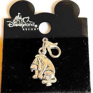 Vintage Disney Eeyore Charm Clip On Zipper Pull Purse Disneyana Winnie the Pooh