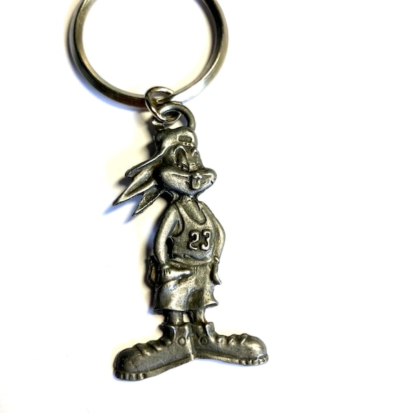Vintage Bugs Bunny Keychain Keyring Silver Tone Pewter Warner Bros Looney Tunes