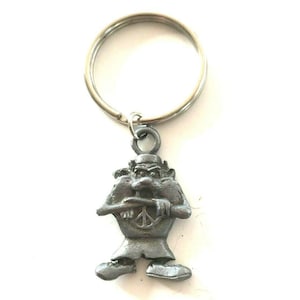 Vintage Taz Tasmanian Devil Peace Keychai Keyring Looney Toons Warner Brothers