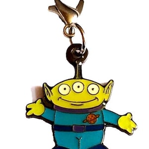 Vintage Disney Pixar Little Green Men Alien Toy Story Charm Zipper Pull Signed