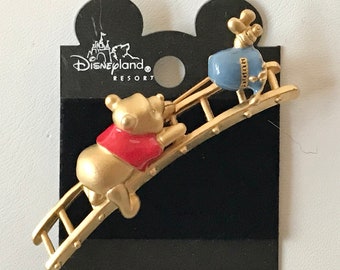 Vintage Disney Winnie The Pooh Pin Brooch Disneyana Honey Pot Ladder Gold Tone Signed Disneyana