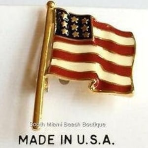 Vintage American Flag Pin Brooch Made In USA Patriotic July 4 Gold Plated - America US Americana