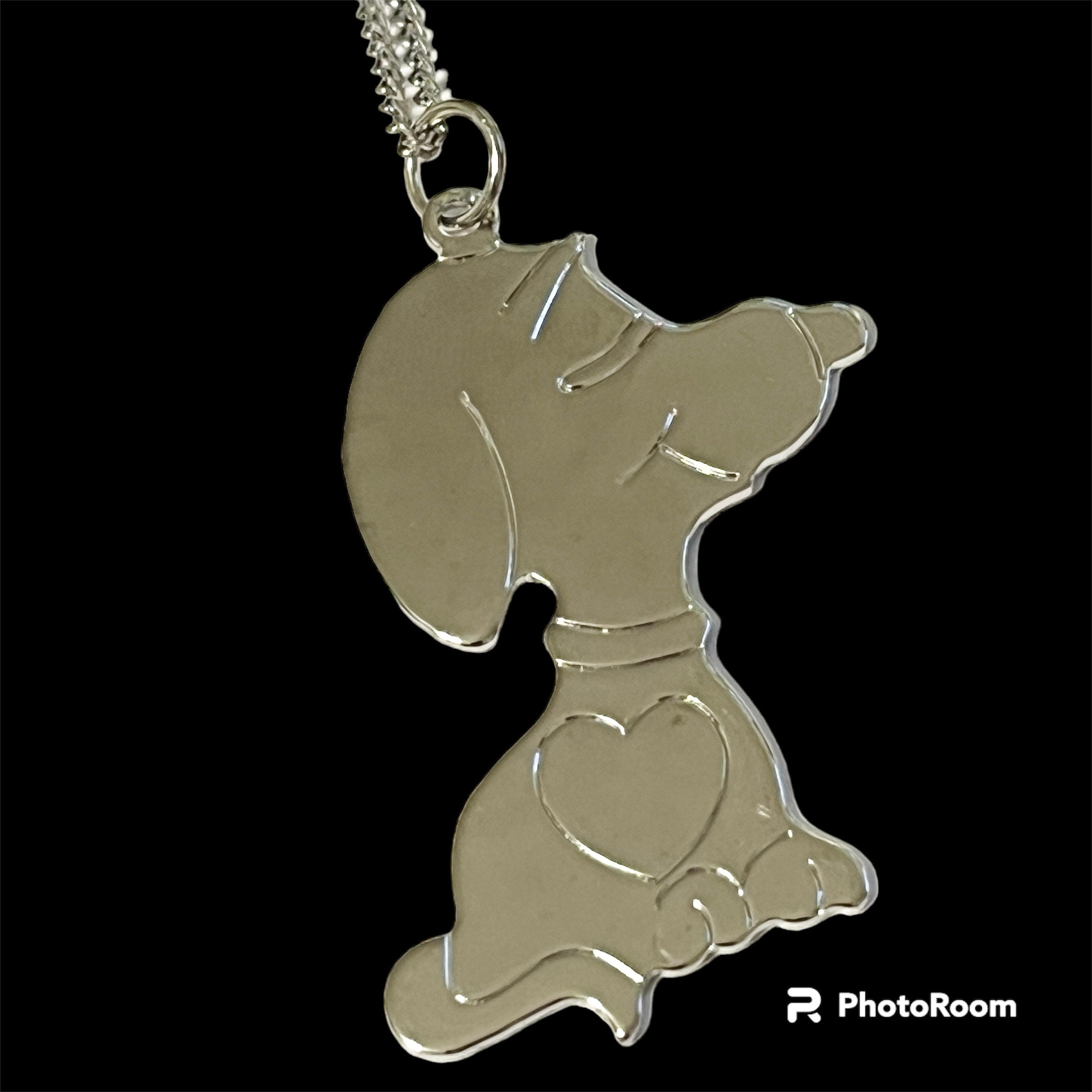 Vintage Snoopy Necklace Pendant Silver Tone Peanuts Cartoon Dangle 