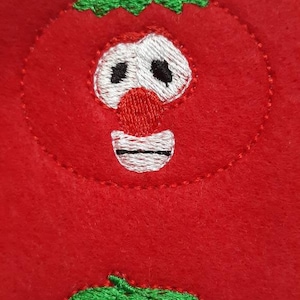 Bob the Tomato feltie UNCUT