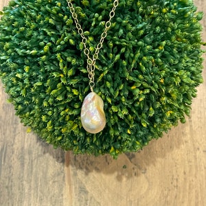 Baroque Pearl Necklace / Gold Pearl Necklace / High Quality Baroque Pearl Necklace / Baroque Pearl Pendant / Baroque Pearl and Gold Necklace