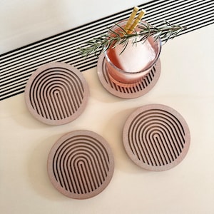 4er Set Kupfer Geometrische Untersetzer - Getränke Untersetzer - Holz Untersetzer - Geometrische Untersetzer - Moderne Untersetzer - Kupfer Untersetzer - Metallisch