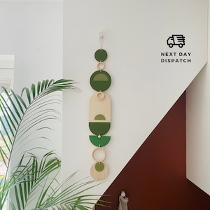 Stylish Green Geometric Wall Art - Minimalistic Home Decor - New Trendy Slim Tapestry - Wooden Art for a Modern Look - 68cm x 10cm