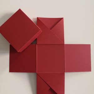 Explosion box to design yourself, blank, different colors, approx. 7 x 7 x 7 cm DIY, make yourself Red