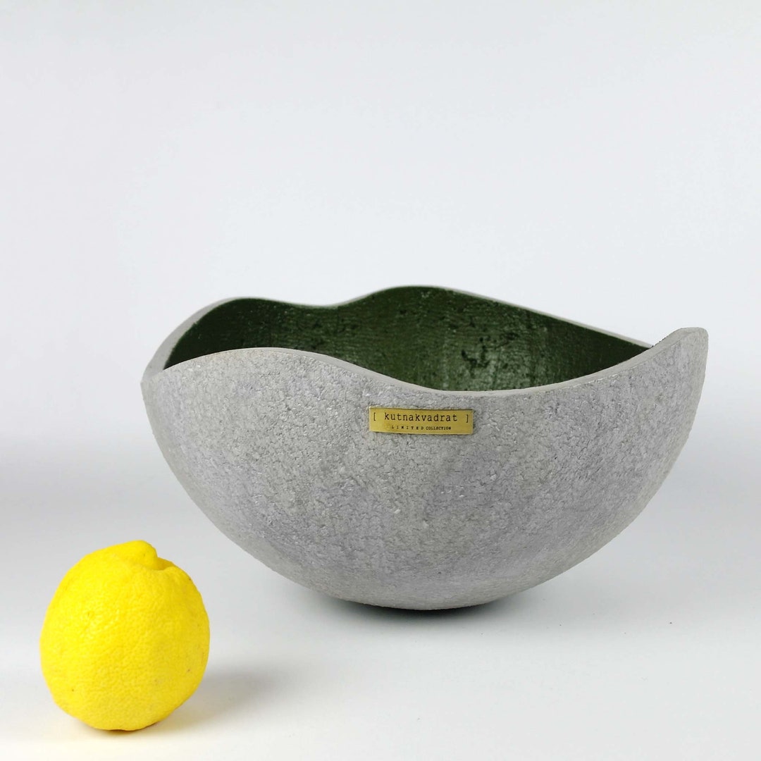 CONCRETE FRUIT BOWL, Sculptural Bowl, Designer Bowl, Mixed Media Bowl, Modern Concrete Handmade