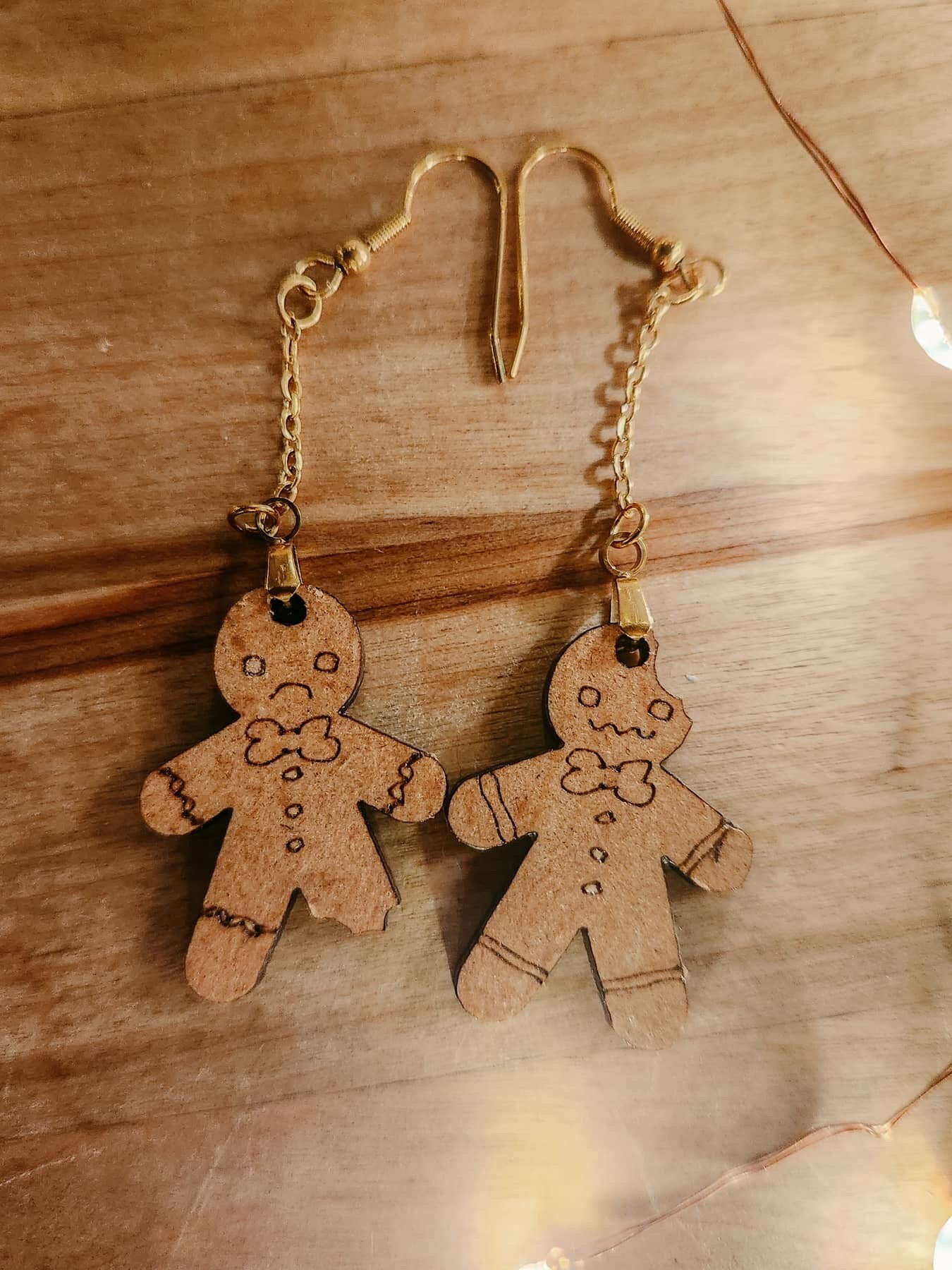 Funny Tormented Gingerbread Men Christmas Earrings: Novelty Holiday Jewelry - Thumbnail 6