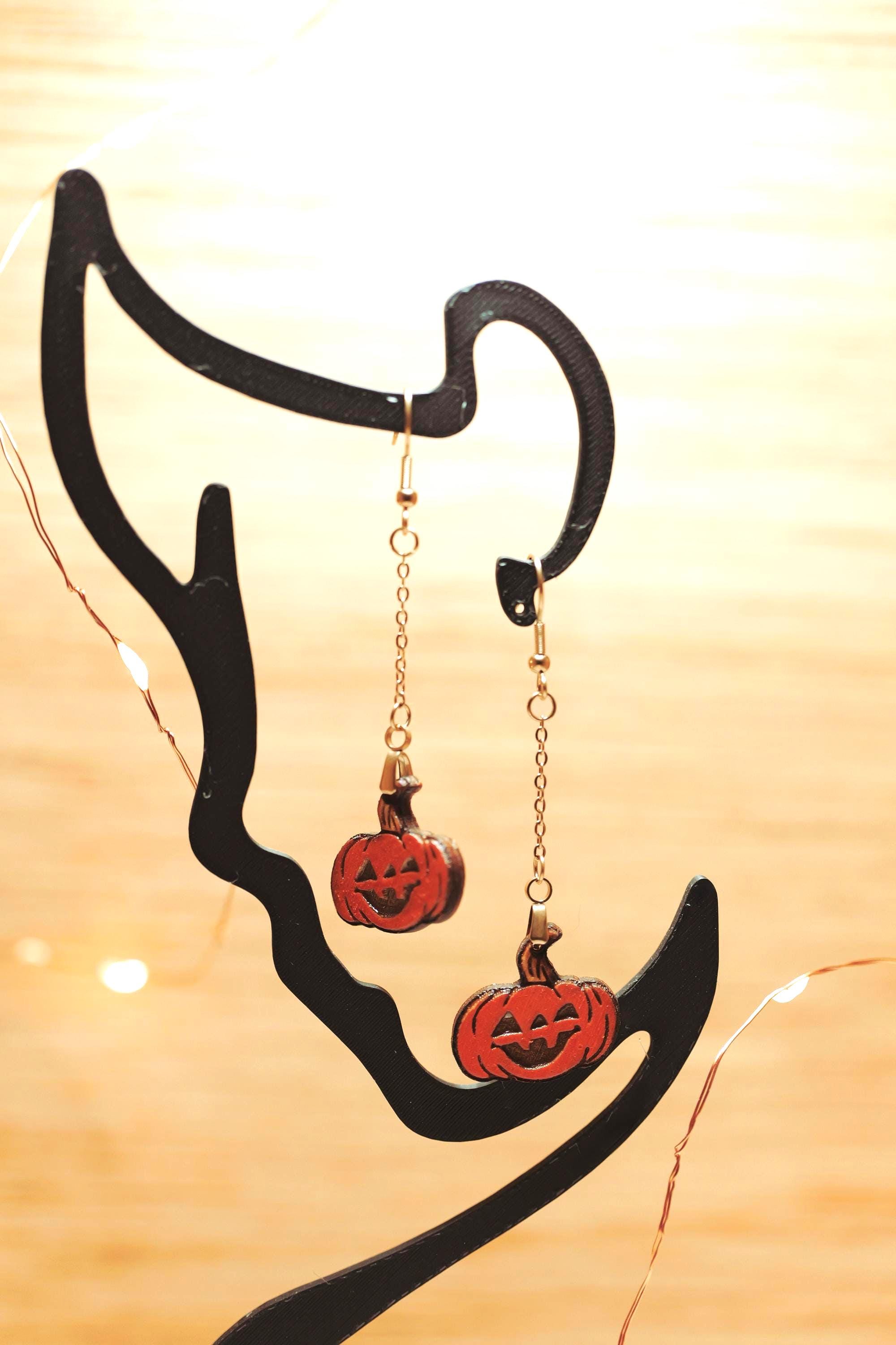 Grinning Jack-O'-Lantern Earrings | Small Halloween Pumpkin Dangles - Thumbnail 3