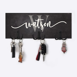 Personalized Wood Key Hanger for Wall Custom Family Name Key Holder Last Name Key Hook Gift for Couples Housewarming Gift New Home Gift KH06