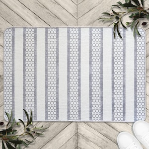 Striped Layered Rug, Layering Rug Under Doormat, Striped Rug, Welcome Mat, Farmhouse Woven Outdoor Rug, Porch Rug, Housewarming Gift LR02