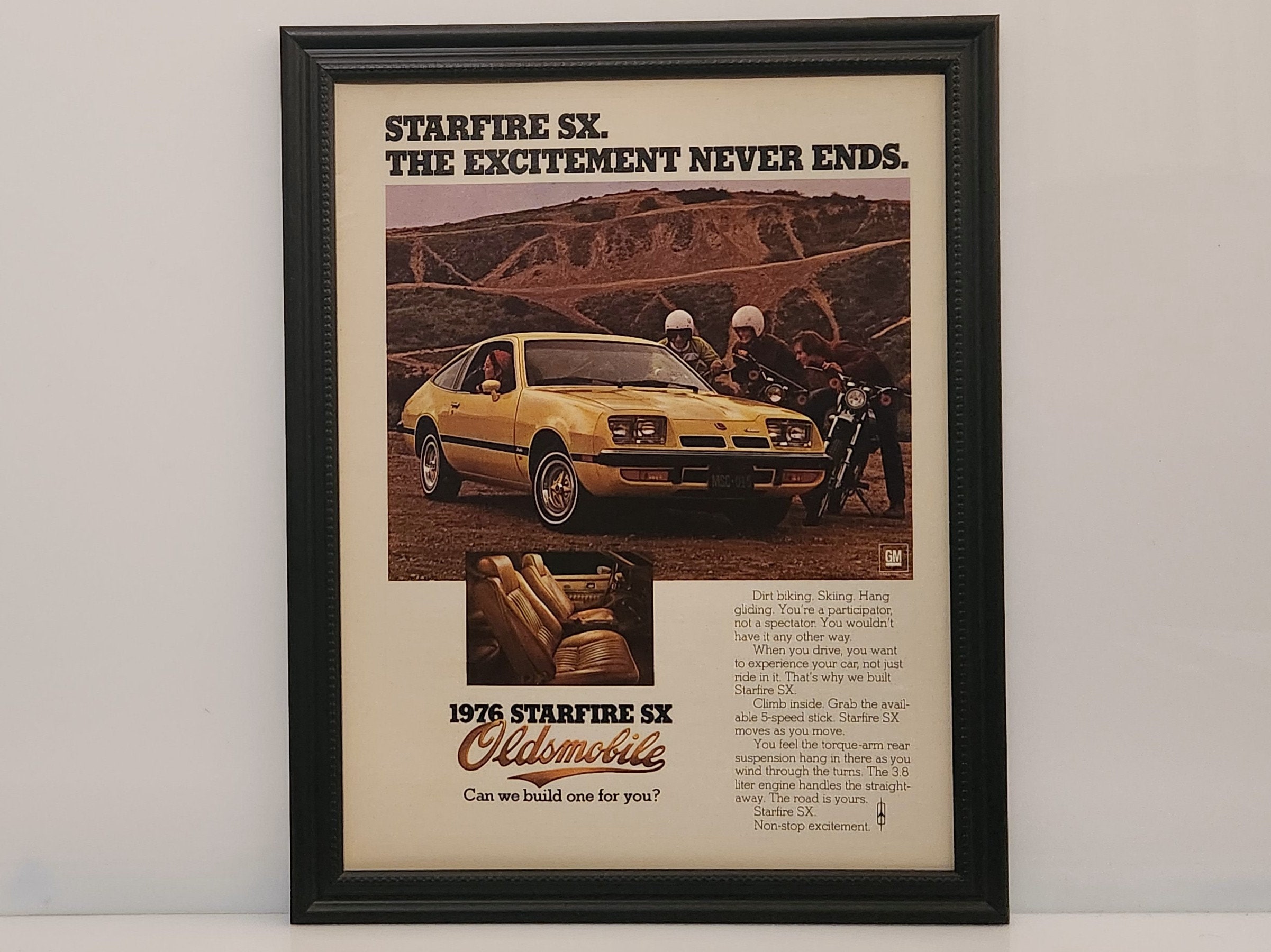 Framed Vintage 70's Car Ad Oldsmobile Starfire SX 1976 Classic