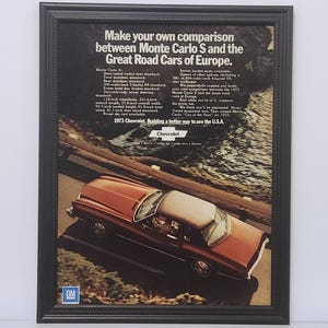 Pubblicità di un'auto d'epoca degli anni '70 incorniciata, manifesto pubblicitario della Chevrolet Monte Carlo Classic del 1973