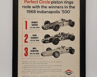 Ingelijste jaren 60 Vintage DANA Ad 1968 Bobby Unser Eagle Dan Gurney Offenhauser Race Car Classic Racing B&W Photo Wall Art Poster Advertentie