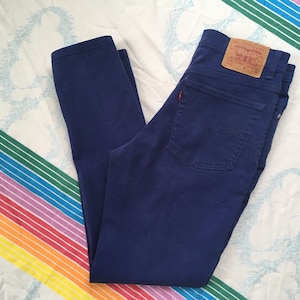 Vintage Levi&#39;s 30&#39;&#39; Women&#39;s 512 Blue Periwinkle Colored Jeans 8 High Waisted Slim Fit Tapered Leg Stretch 80s 90s USA