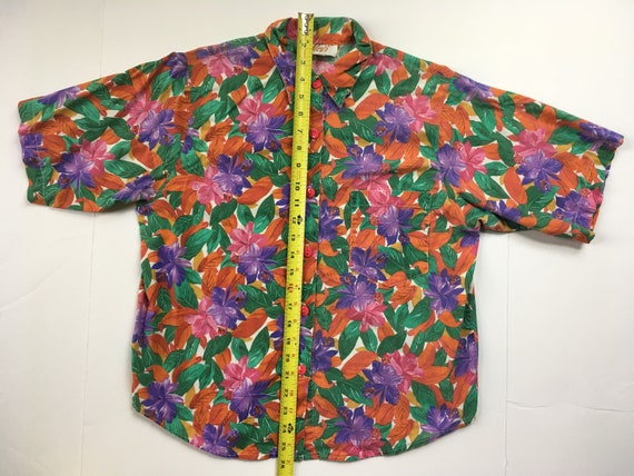 Vintage 70s Women's Floral Button Up Funky 80s Or… - image 6