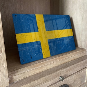 12&quot; x 7.25&quot; Rustic Swedish Flag – Flag Of Sweden Metal Art Wall Décor Gifts for Men – Quality Hanging Signs For Home, Man Cave, Office