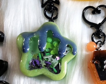 Halloween Drippy Goth Resin Shaker Phone Charms