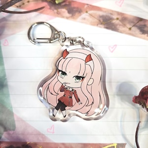 2" Zero Two skoluniform och plugsuit telefonberlock