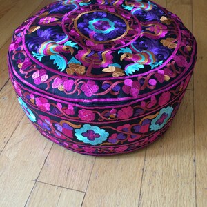 13" Meditation Zafu Cushion- Blush Embroidered