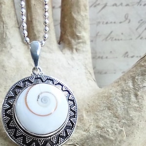 Shiva Shell Natural Pendant - Ingapani -  Solid Sterling Silver Filigree Circle Pendant