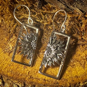 Goddess Designs / Detailed Sunflower Sterling Silver Earrings