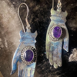 Ingapani / Amethyst Sterling Silver Fortune Teller Palmistry Earrings