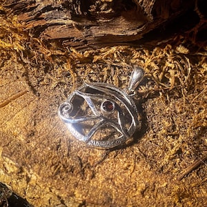 Goddess Designs / Detailed Eye of Horus with Almandine Garnet Sterling Silver Pendant
