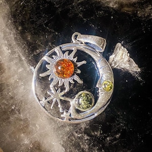 Acomo / Baltic Amber Solar System Sterling Silver Pendant
