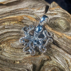 Goddess Designs / Detailed Octopus Sterling Silver Pendant