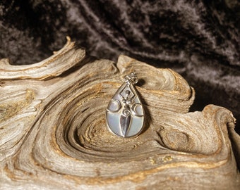 Goddess Designs / Detailed Triple Moon Goddess with Mother of Pearl Sterling Silver Pendant