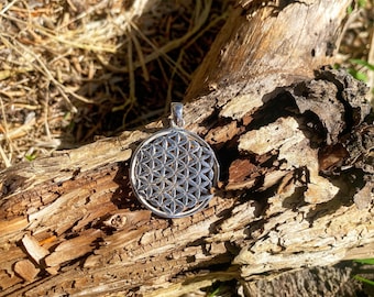 Goddess Designs / Detailed Flower of Life Sacred Geometry Sterling Silver Pendant