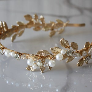 Bridal gold leaf headband, Gold and pearl hair piece, Gold headband, Gold flower headband, Wedding headband, Gold Floral Crown