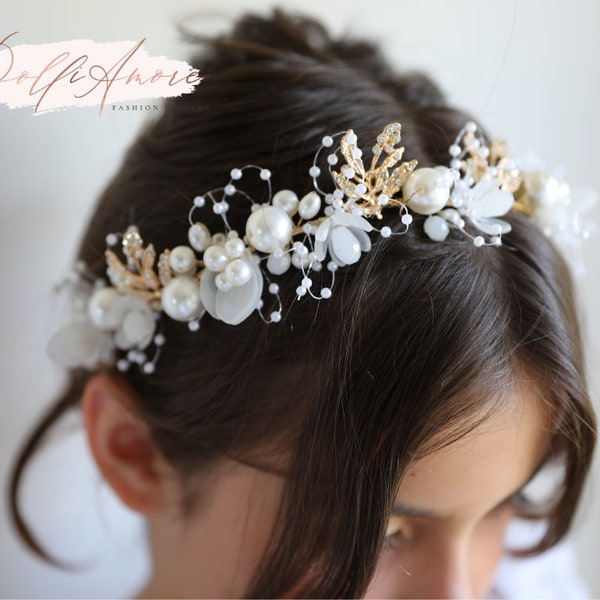 First Communion Veil, Communion Tiara, Child Tiara, Gold Tiara, Flower headband for kids, Pearl flower Crown, Flower girls headband