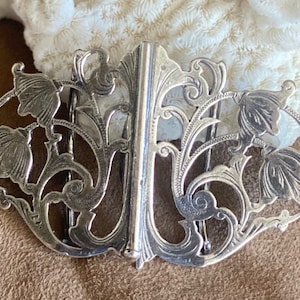 Birmingham Eng,  floral nurse’s belt buckle. Sterling silver etched flowers, antique reproduction. Antique Art Nouveau repro, bridal sash