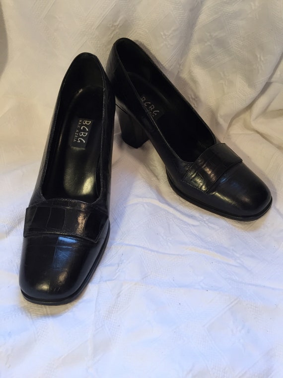 90s BCBG Black Leather Pumps Italy sz 7 