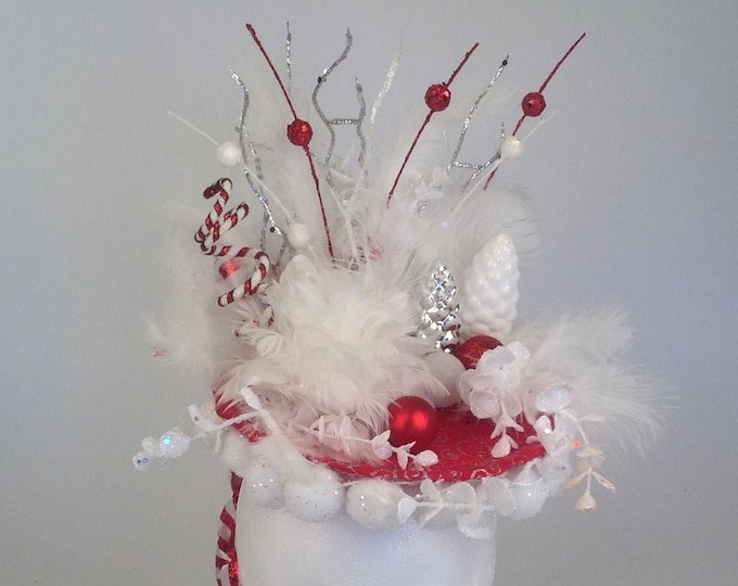 Women's Hat, Fascinators, Hats, Christmas Winter Wonderland Fascinator Hat, Christmas Hat, Red  and White Feather Hat, Christmas Centerpiece
