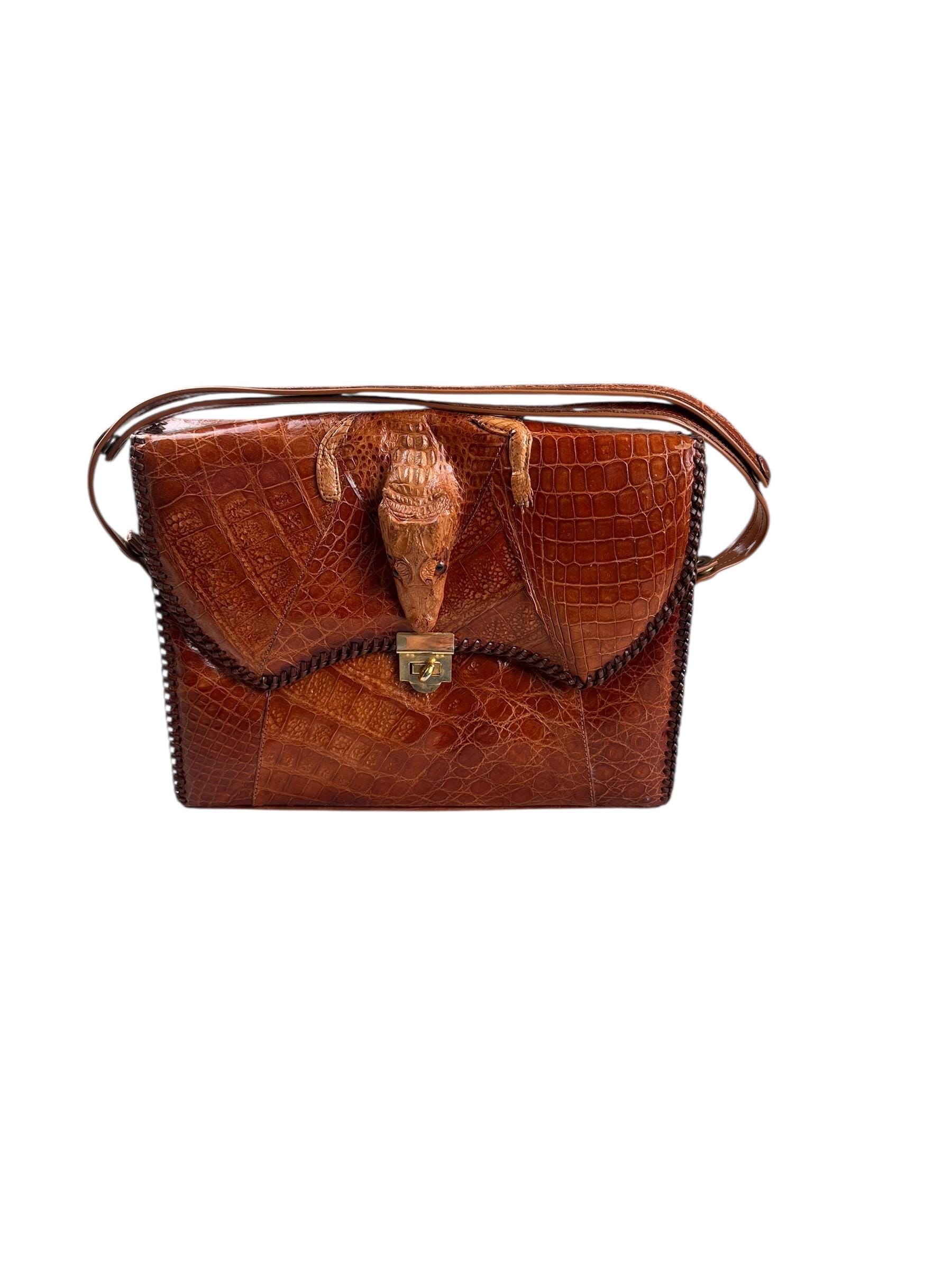 VINTAGE Amber Brown Alligator Purse Handbag W Taxidermy Baby