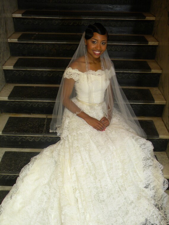 Vintage lace off-shoulder cathedral train wedding… - image 4