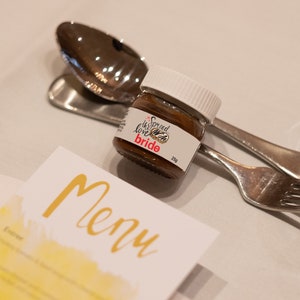愛を広める 結婚式のボンボニエール/引き出物と名刺用のパーソナライズされたミニジャーラベル、パーソナライズされたラベル、ミニヌテラ（デジタルファイル）