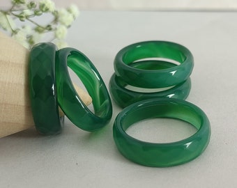 Bague en cristal vert Agate, bague en cristal à facettes, bague à bande verte étroite, bague Agate