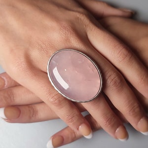 Rose Quartz ring, large Rose Quartz gemstone cocktail ring, Chunky large antique silver statement ring