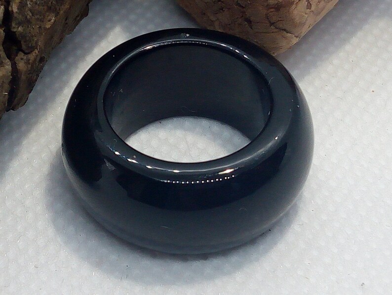 Black Onyx ring band Gothic wedding ring Black wedding band Chunky black stone band ring Black Onyx ring