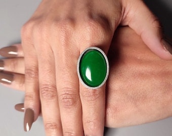 GREEN JADE RING Sterling Silver Plated Bold Fashion Cabochon Crystal Ring with Open Adjustable Band Luck Abundance Stone