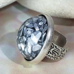 Quartz Crystal Statement Ring: Silver Plated Fantasy Jewelry